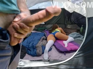 Bị hai cô em gái mời gọi làm tình loạn luân
