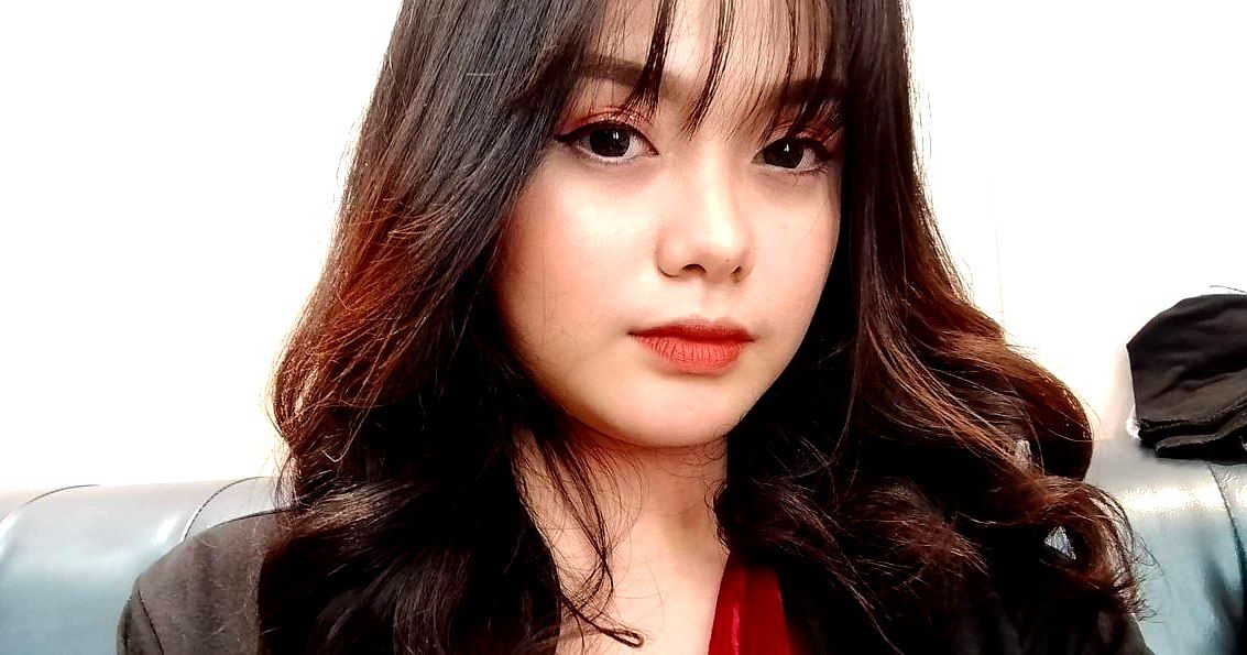 Người đẹp gợi cảm! Nữ thần ngực khủng trên mạng! Gần đây, tôi đã ra biển để quan hệ tình dục với một trạm thu phí. Hai đèn pha lớn và mềm mại. Tôi bị quan hệ từ phía sau trong tư thế cưỡi ngựa, và máy rung phục vụ tôi với một khuôn mặt dâm đãng...